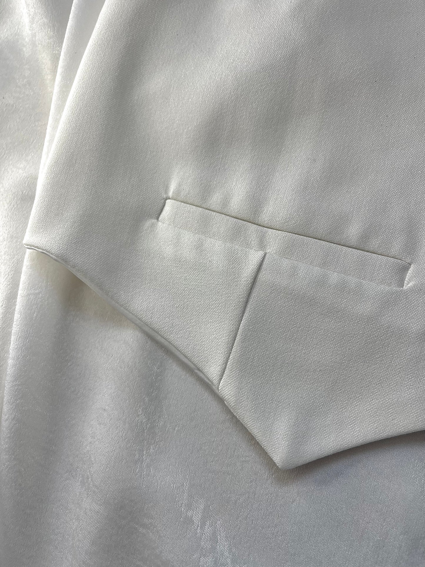 Gilet Tailleur Écru Femme Élégant