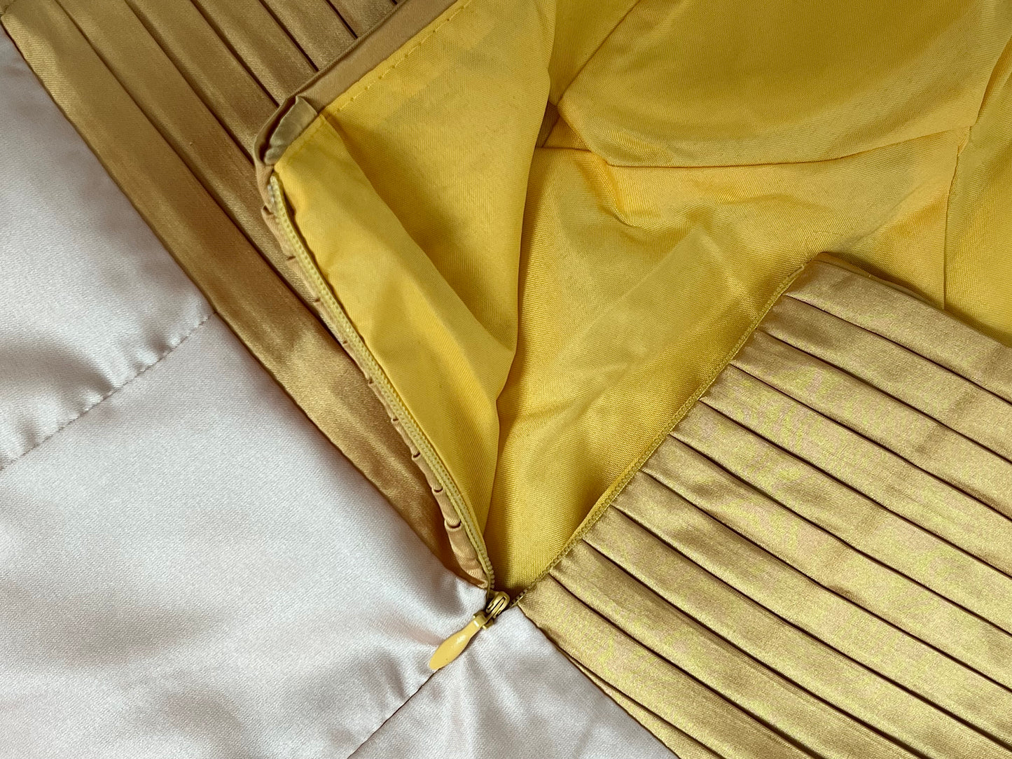 Robe longue satinée champagne - Golden Hour