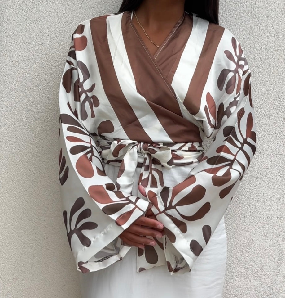 Blouse Satinée à Nouer.