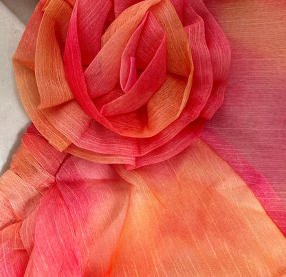 Robe longue fluide rose-orangée - Sunset Divine